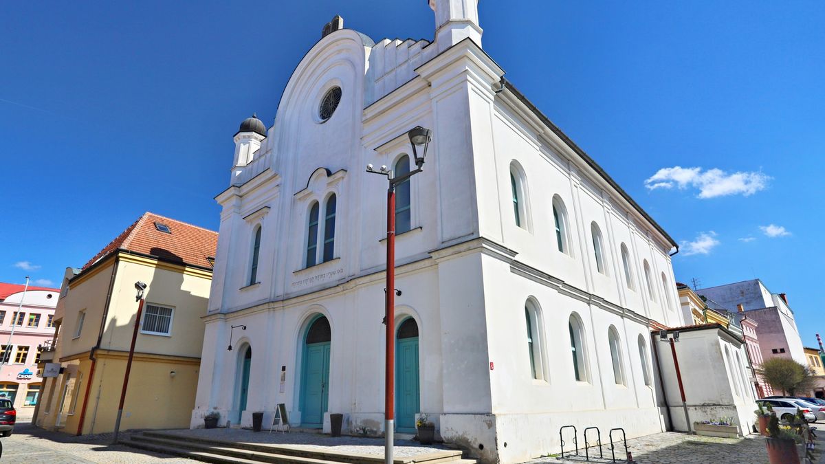 Synagoga v Břeclavi projde zkrášlovací kúrou. Trvat bude 150 dní